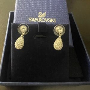 Beautiful Swarovski Heloised earrings